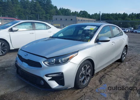 2020 Kia Forte Lxs z USA, uszkodzony, nr VIN 3KPF24AD5LE186319
